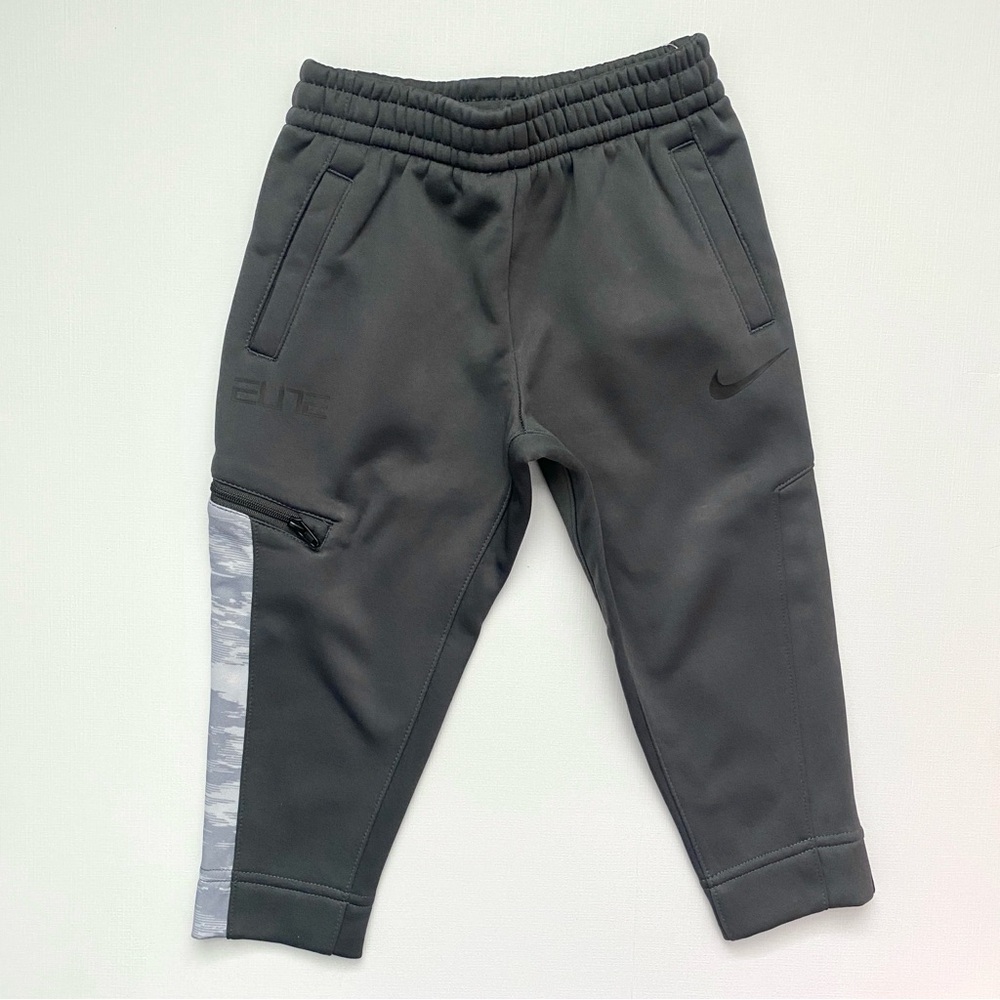 NWT Dark Gray Nike Therma Dri-Fit Toddler Boy Pants